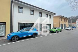 LOCALE - 190M² - CENTRO BUJA (UD)