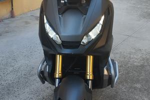 Honda Xadv 750 2018 Akraprovic 