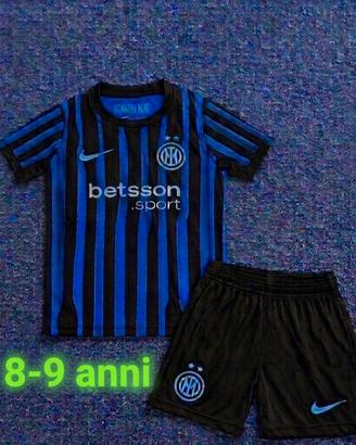Maglia e pantaloncino Inter 2026 8-9 anni nuovo