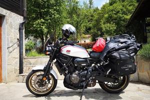 Yamaha xsr 700 xtribute 2020