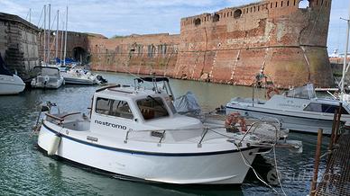 Barca vetroresina Nostromo 21 Gavazzi