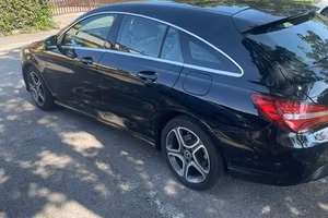 Mercedes Benz CLA 180 d Shooting Brake