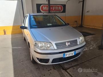 fiat punto 