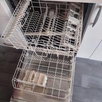 lavastoviglie Smeg integrata 81,8cmx59,8cmx55cm