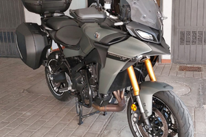 Moto YAMAHA TRACER 9 GT