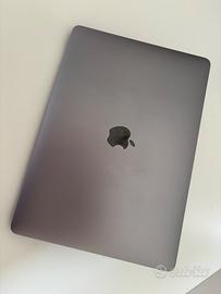 MacBook Air Retina, 13 pollici, 2020
