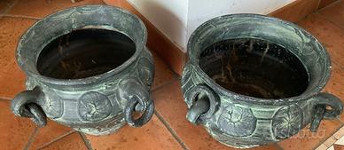 Coppia di Vasi Porta Piante in Terracotta