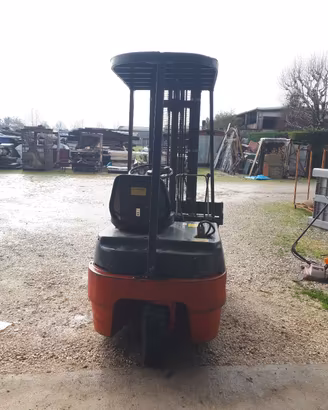 carrello elevatore 