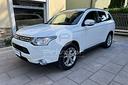 mitsubishi-outlander-2-2-di-d-4wd-instyle-7p-