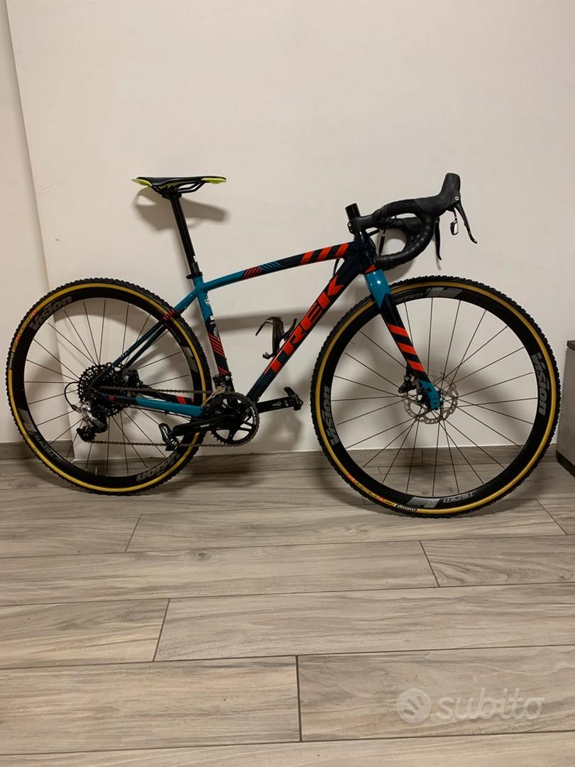 Bicycle Bici Ciclocross Alluminio Bianchi Impulso Allroad Disc GRX