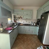 Cucina nuova verde acqua