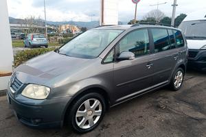 Volkswagen Touran 1.6 benzina 