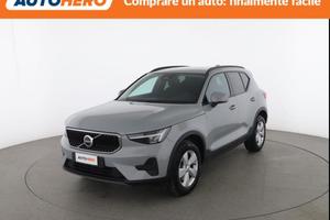 VOLVO XC40 B3 automatico Essential