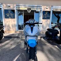 Nuovo piaggio beverly 310 2025 vari colori