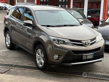 RAV4 2.0 D-4D 2WD-UNIPRO-TAGLIANDI CERTIFICATI