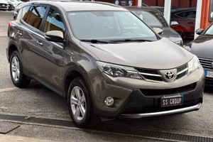 RAV4 2.0 D-4D 2WD-UNIPRO-TAGLIANDI CERTIFICATI
