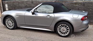 Fiat 124 spider 