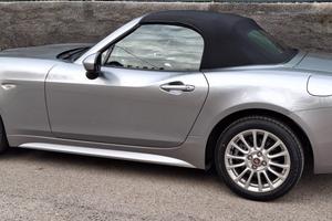 Fiat 124 spider 