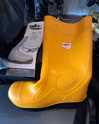 stivali antinfortunistici 