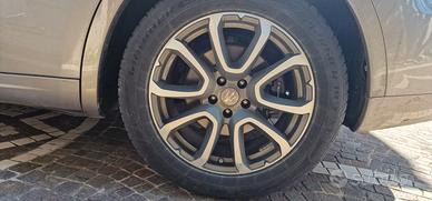 quattro cerchi  MASERATI LEVANTE