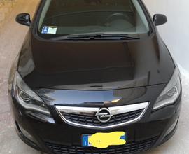OPEL Astra 4ª serie - 2010