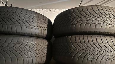 Set completo gomme e cerchi