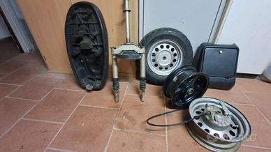 cerchi mbk booster prima serie + ricambi 