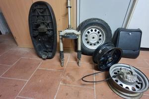 cerchi mbk booster prima serie + ricambi 