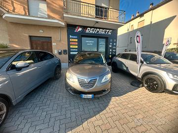 Lancia Ypsilon 0.9 TwinAir 85 CV 5 porte Metano Ec