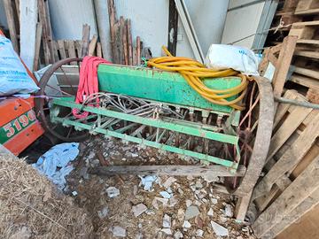 attrezzatura agricola 