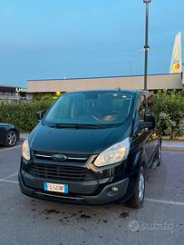 Ford tourneo custom