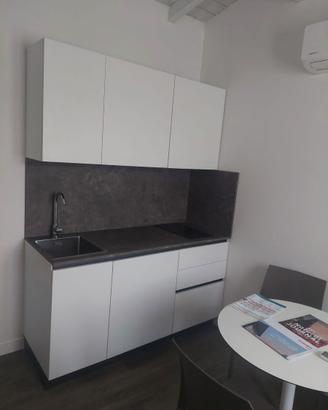 cucina componibile lineare mt. 1,60