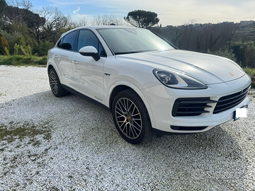 E-Hybrid Coupè Platinum Edition modello 2023