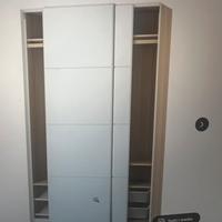 Guardaroba con ante scorrevoli ikea pax/auli