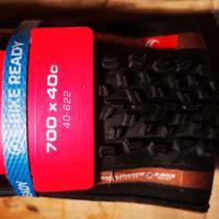 Copertoni Vittoria gravel T70 40c nuovi 