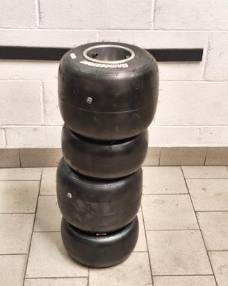 set cerchi e pneumatici Kart 