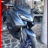 Yamaha tmax 560 finanziabile - garanzia -permute