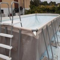 Piscina fuori terra Intex
