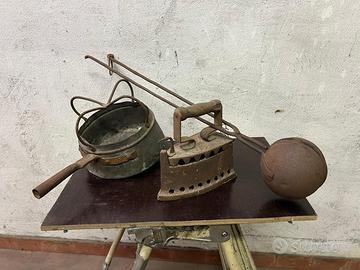 Attrezzi antichi in ferro