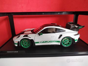PORSCHE 911 GT3 RS TRIBUTO CARRERA 