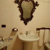 Arredo bagno in nocr