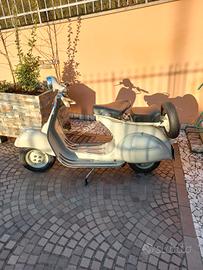 Vespa 150 "struzzo"‐ 1955 FMI Targa originale 