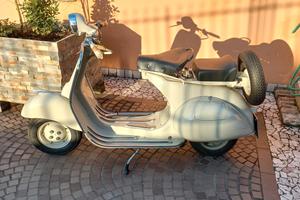Vespa 150 "struzzo"‐ 1955 FMI Targa originale 