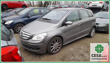 Ricambi Usati MERCEDES Classe B W245 2005