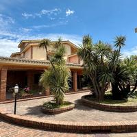 Villa in Corso Colombo