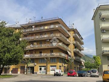 4 LOCALI A CASSINO