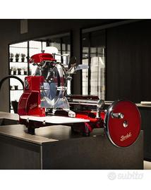 NUOVA! AFFETTATRICE A VOLANO BS300 CON RUOTA 30 CM