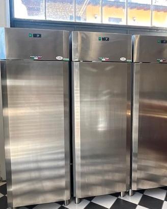 FRIGO SINGOLO 700 LITRI