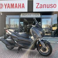 Yamaha X-Max 400