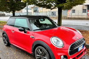 Mini Cooper - Allestimento JCW 1.5 (F56) - 136cv